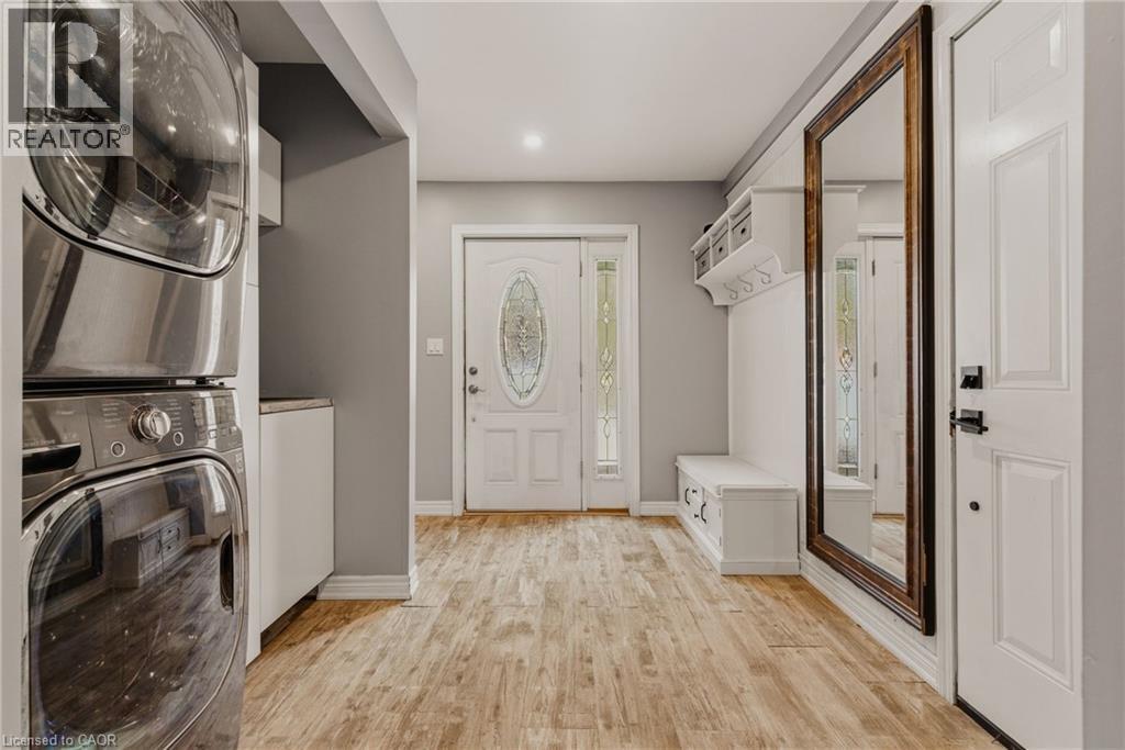 1262 Hidden Valley Road, Burlington, ON