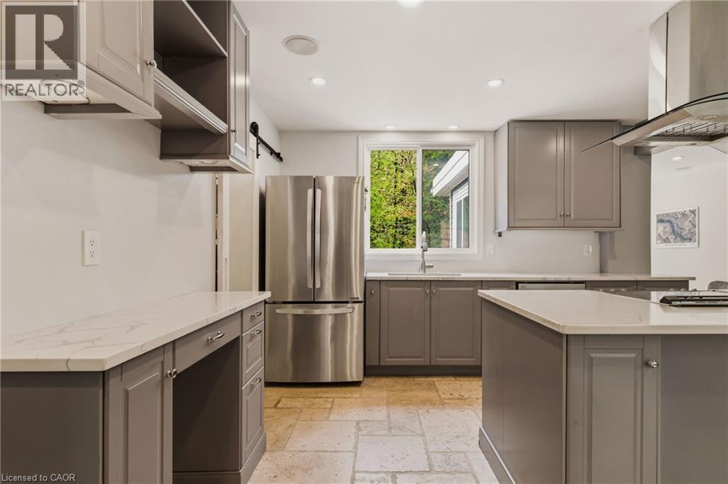 1262 Hidden Valley Road, Burlington, ON