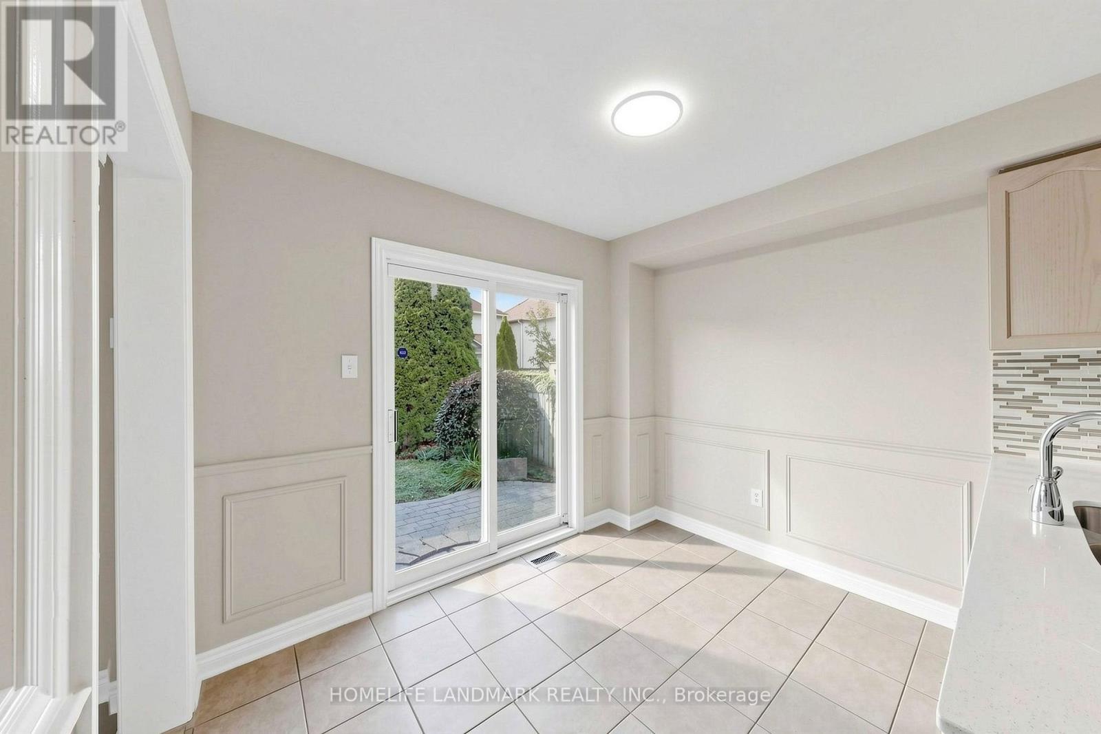 5853 Swordsman Drive, Mississauga, ON
