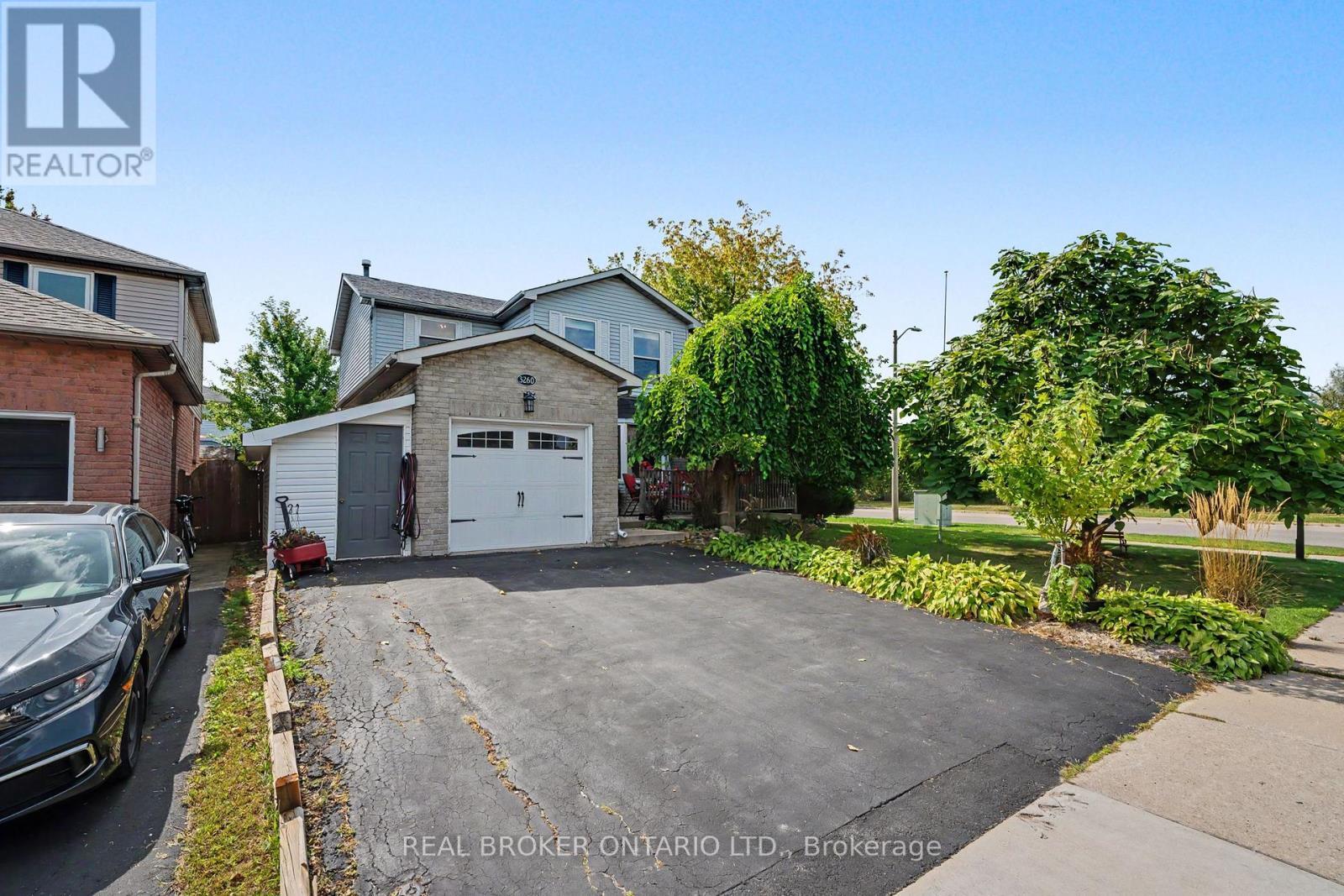 3260 Woodcroft Crescent, Burlington, ON