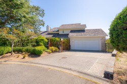 205 Scarborough Pl Nanaimo, BC V9T 5L3