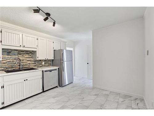 91 Bates St, Fredericton, NB 