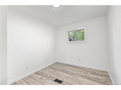 91 Bates St, Fredericton, NB 