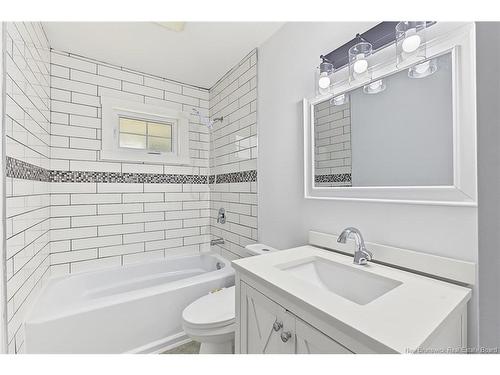 91 Bates St, Fredericton, NB 