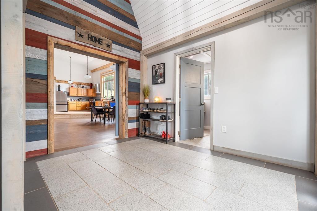 10563 Highway 2, Springhill, NS