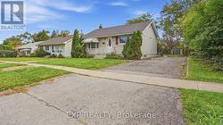 123 JACOBSON AVENUE St. Catharines (Glendale/Glenridge), ON L2T 3A6