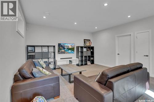 5253 Snowbirds Crescent, Regina, SK 