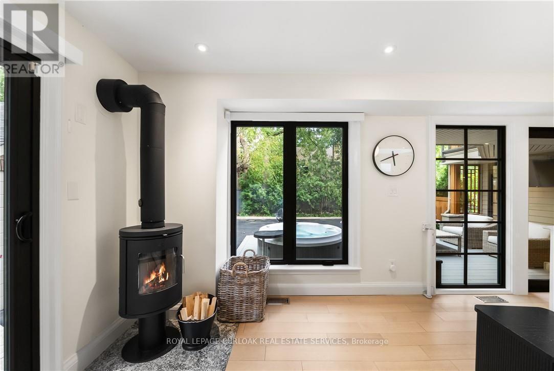 423 Smith Avenue, Burlington, ON