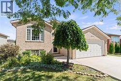 584 PETTYPIECE DRIVE Amherstburg, ON N9V 4C9