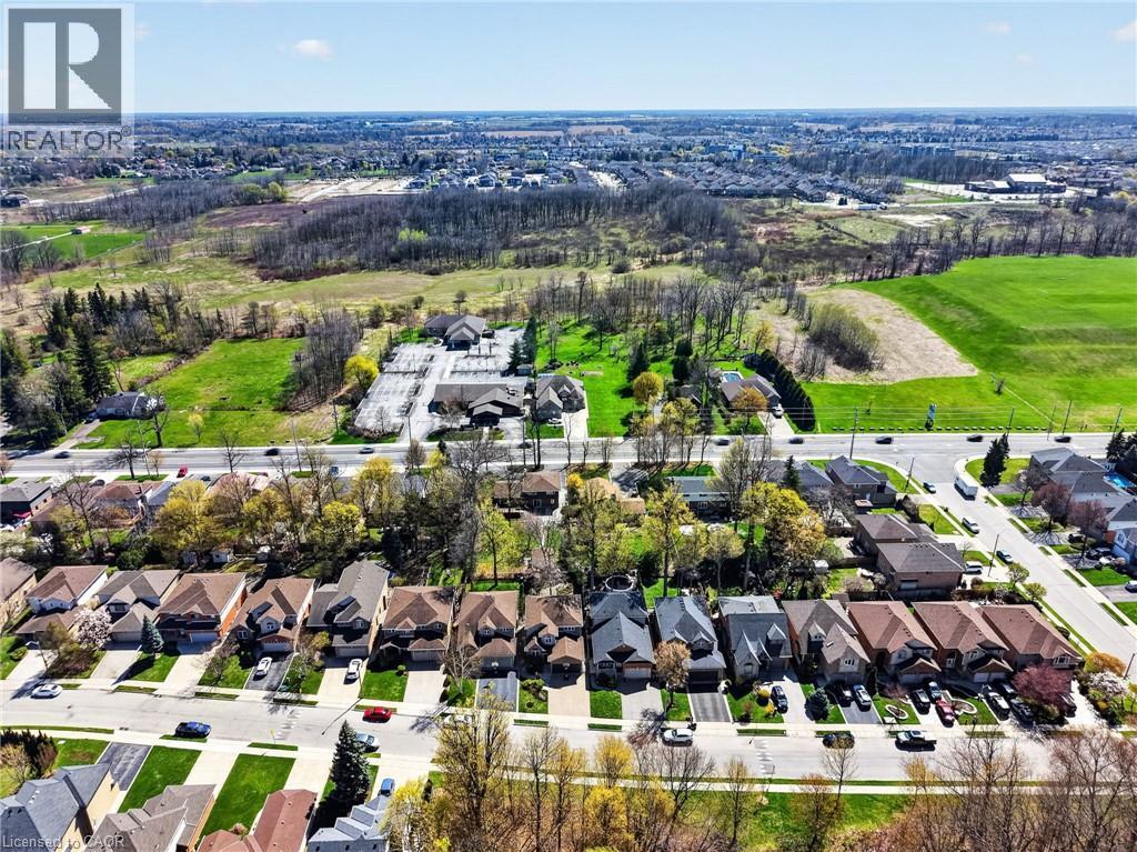 734 Brigadoon Drive, Hamilton, ON