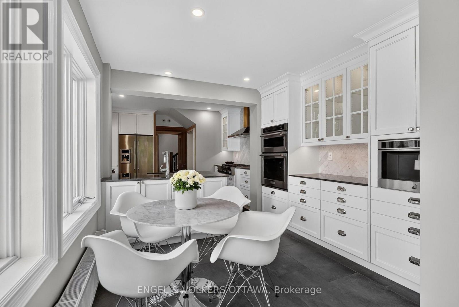 509 Island Park Drive, Ottawa, ON