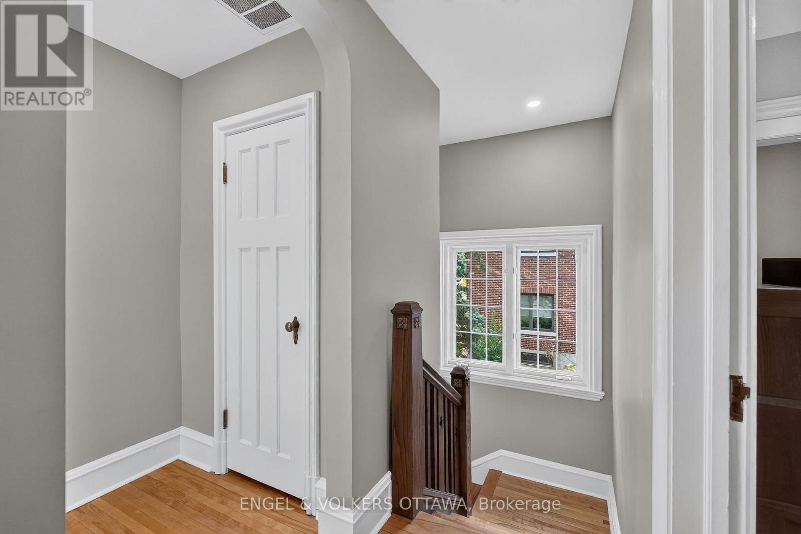 509 Island Park Drive, Ottawa, ON