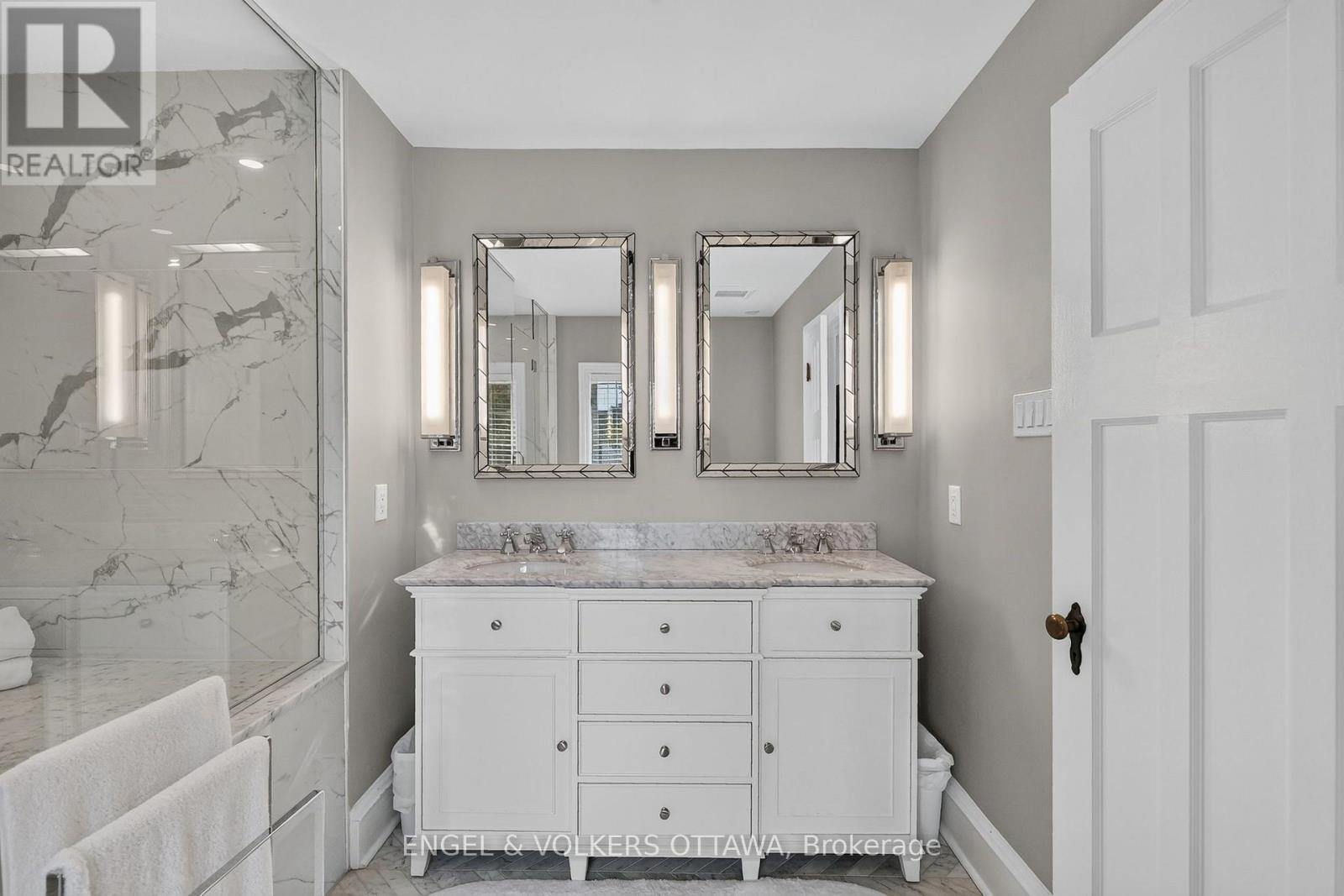 509 Island Park Drive, Ottawa, ON