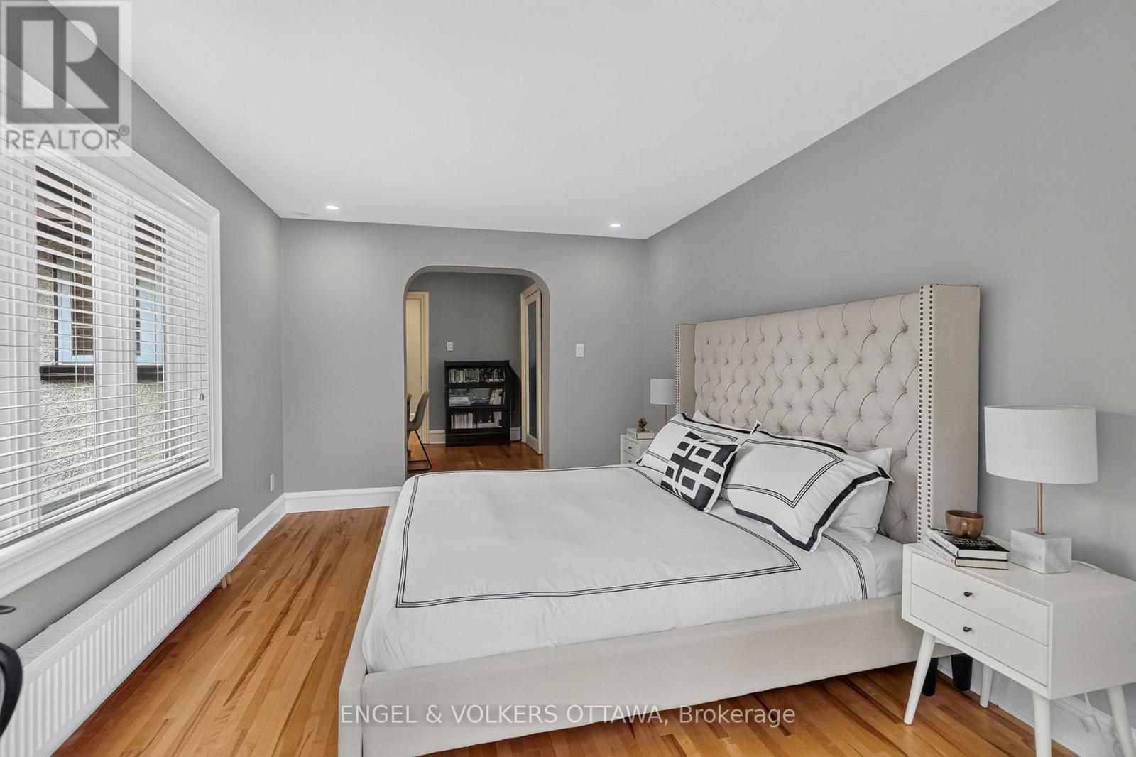 509 Island Park Drive, Ottawa, ON