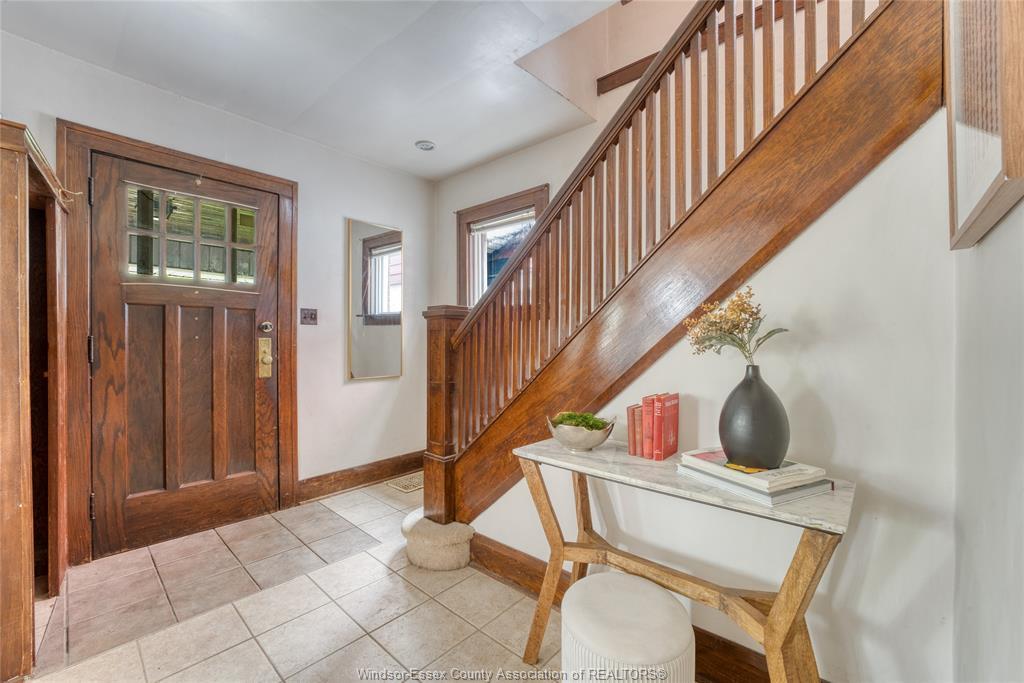 1080 Church, Windsor, ON