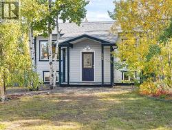 22 GARNET CRESCENT Whitehorse, YT Y1A 6A7