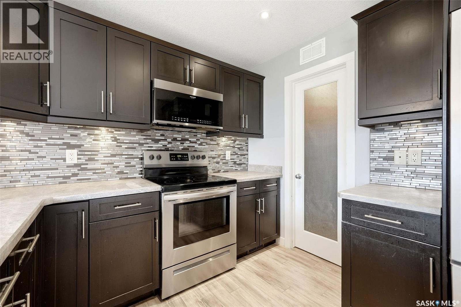 2817 Elgaard Drive, Regina, SK