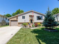 576 RICHMOND Street Amherstburg, ON N9V 3T9