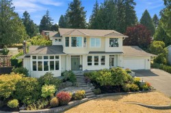 5455 Bayshore Dr Nanaimo, BC V9V 1G8