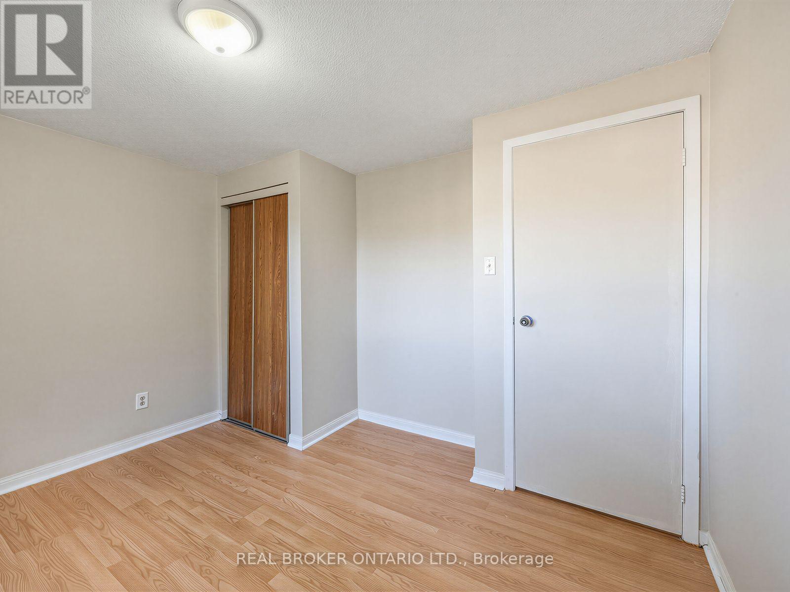 2733 Los Palmas Court, Mississauga, ON