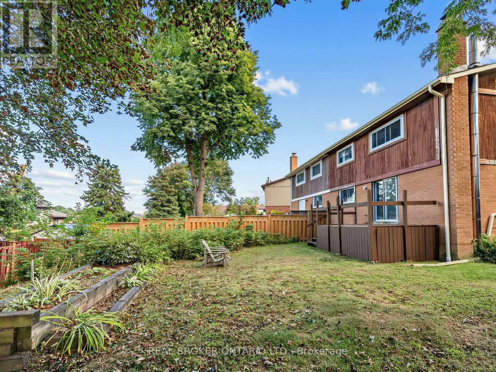 2733 Los Palmas Court, Mississauga, ON