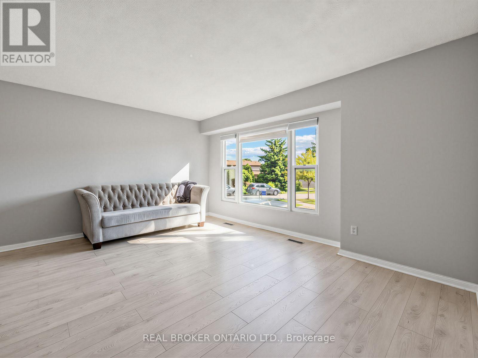 2733 Los Palmas Court, Mississauga, ON