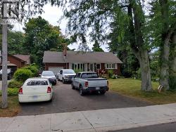 256 SOUTHCOTE Road Hamilton, ON L9G 2W1