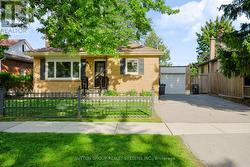 94 HAROLD STREET Brampton, ON L6Y 1E6