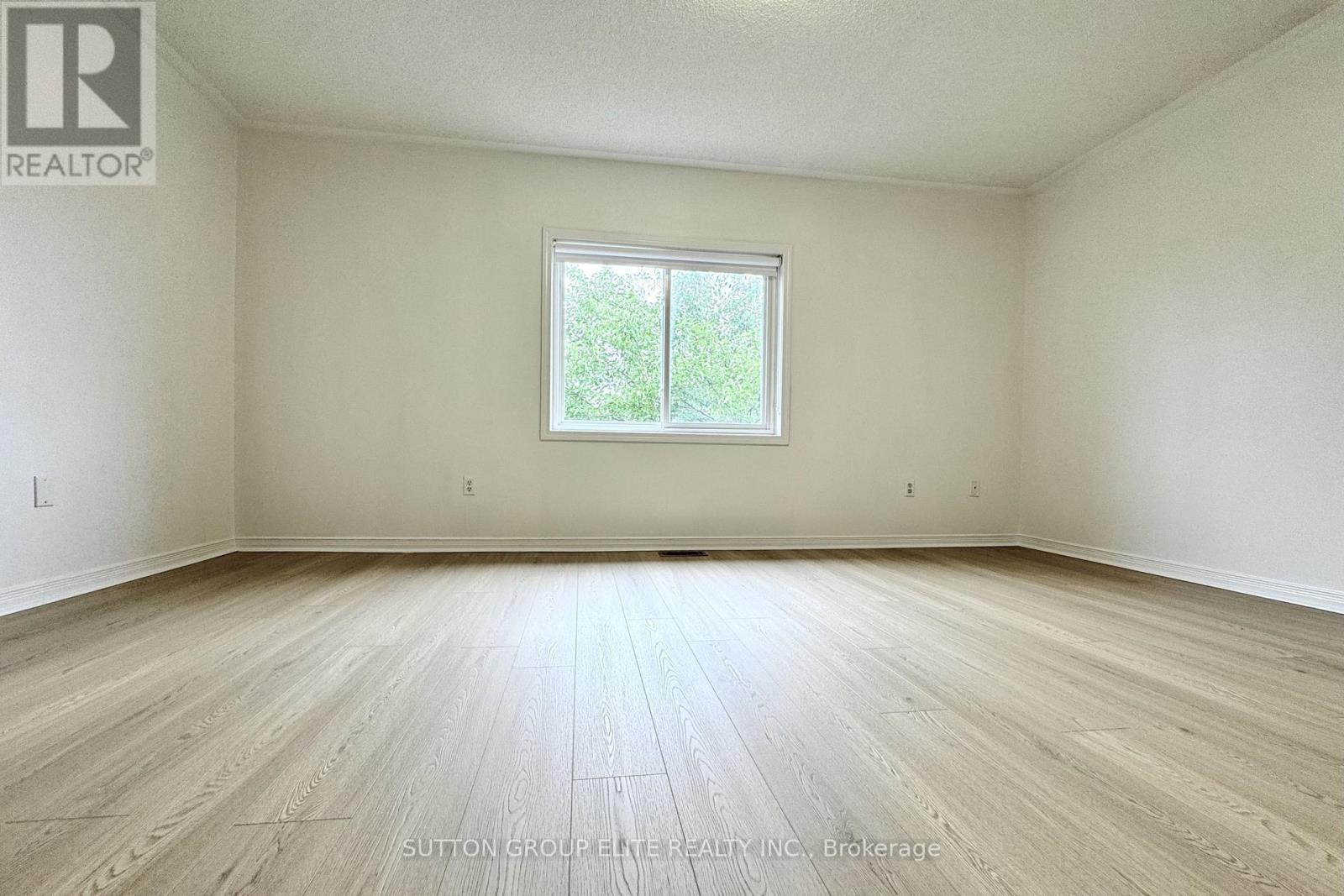5684 Volpe Avenue, Mississauga, ON
