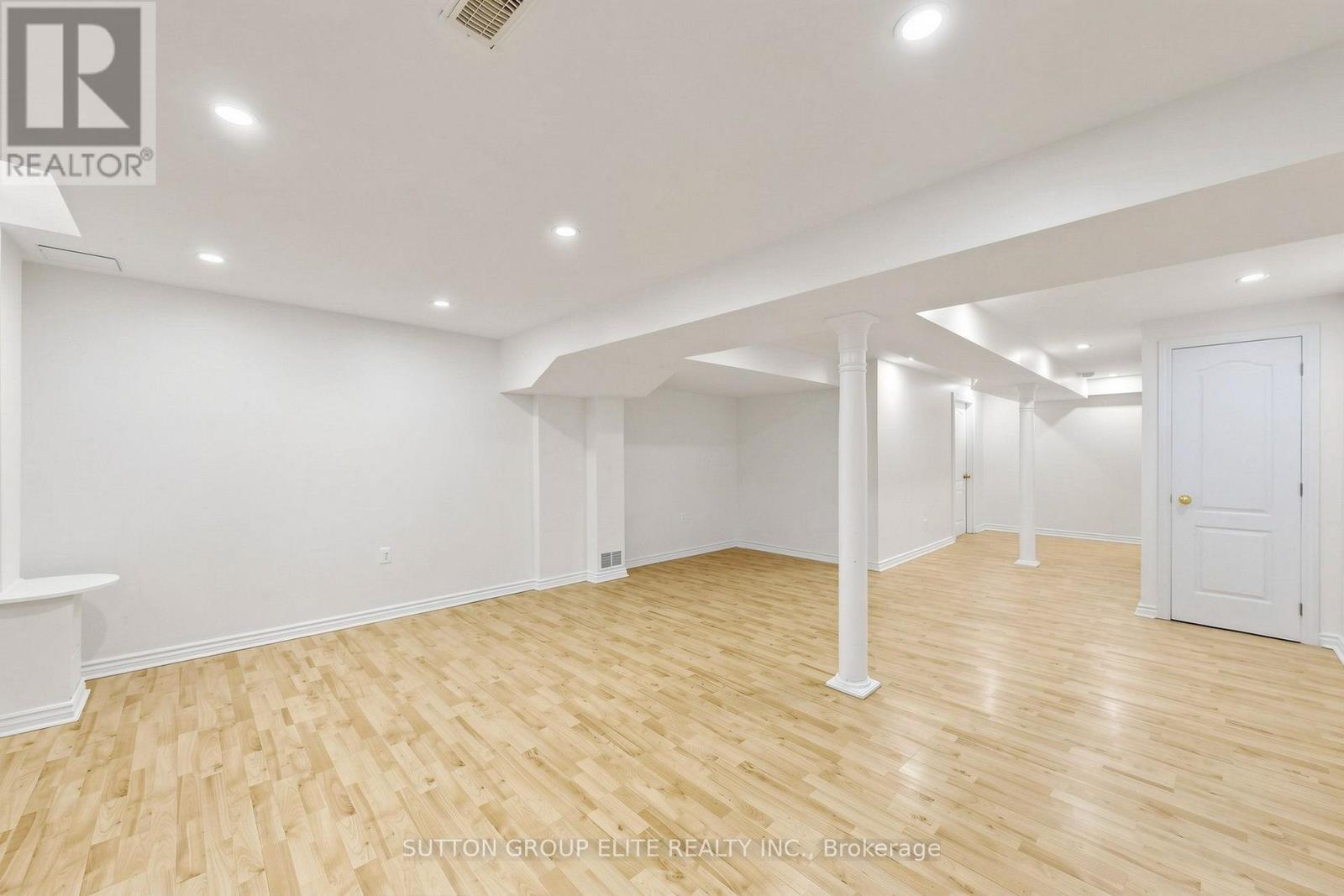5684 Volpe Avenue, Mississauga, ON
