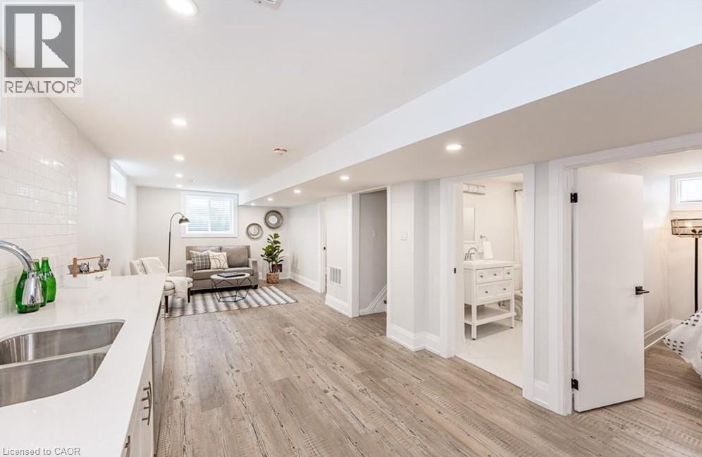 134 Deschene Avenue, Hamilton, ON