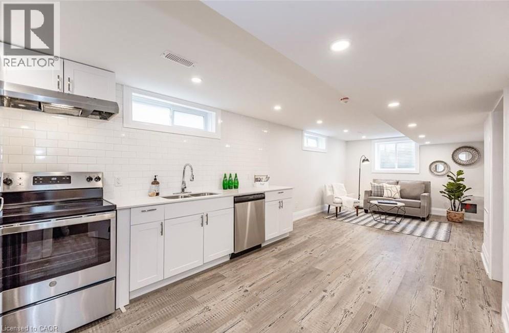 134 Deschene Avenue, Hamilton, ON