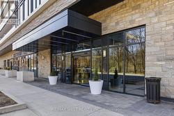 617 - 3018 YONGE STREET Toronto, ON M4N 2K8