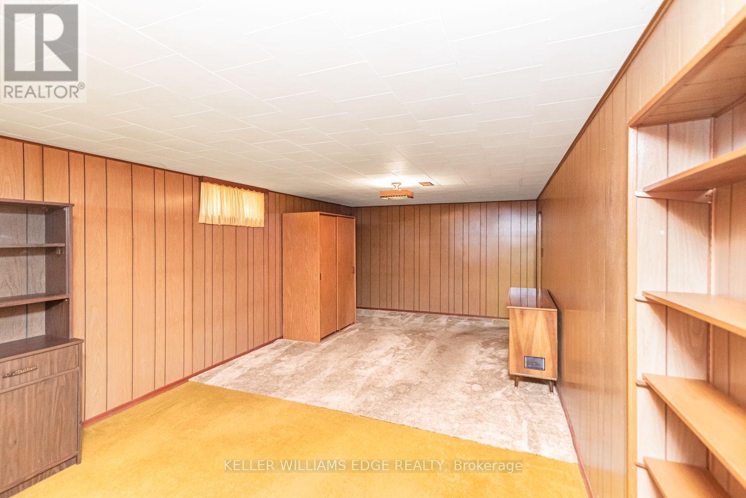 30 Goldfinch Road, Hamilton, ON
