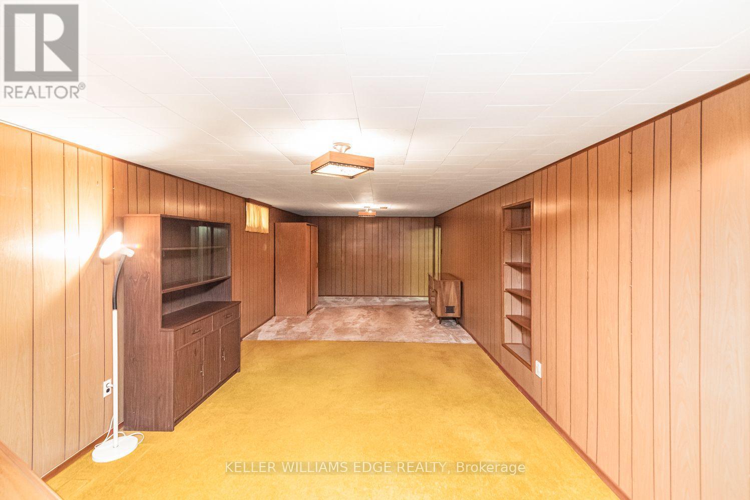 30 Goldfinch Road, Hamilton, ON