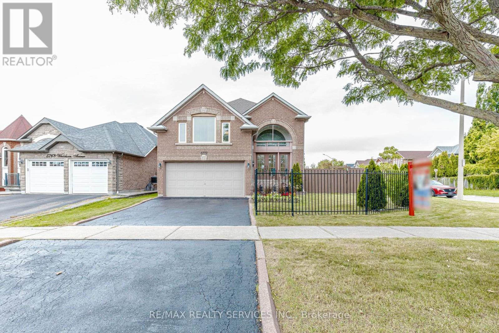 5772 Whitehorn Avenue, Mississauga, ON