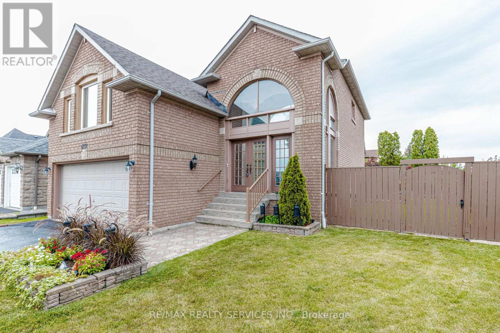5772 Whitehorn Avenue, Mississauga, ON