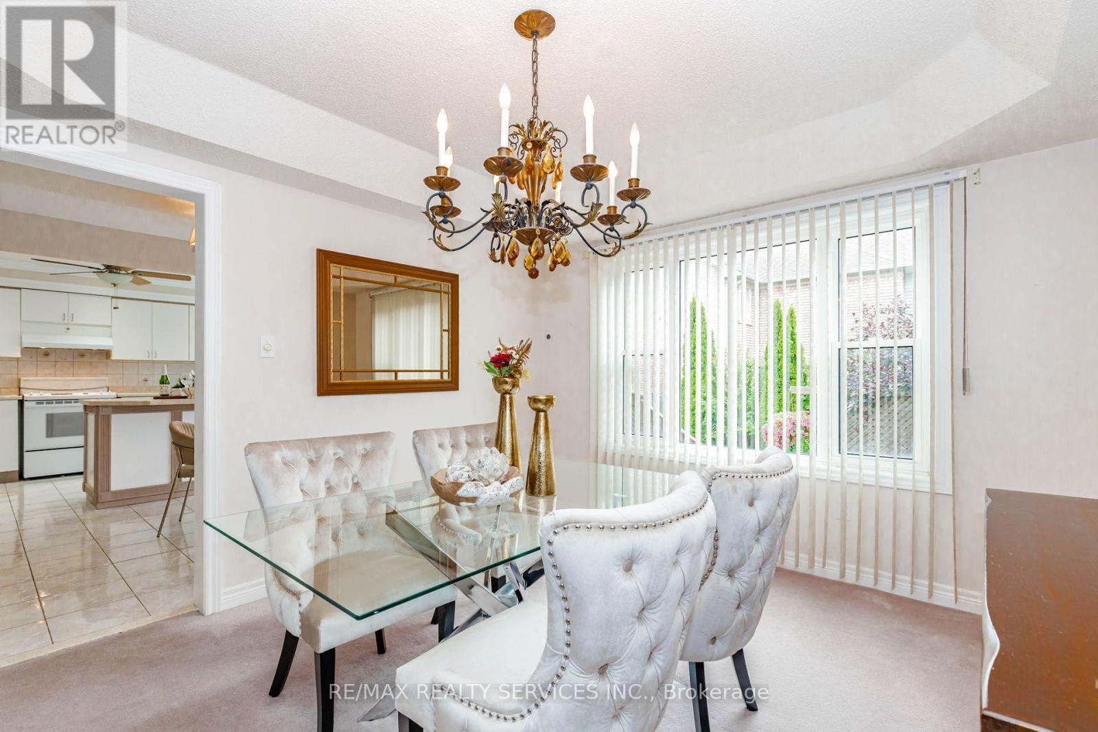 5772 Whitehorn Avenue, Mississauga, ON