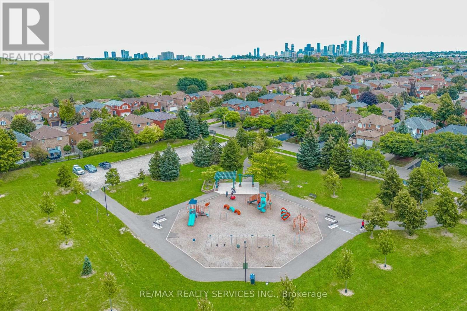 5772 Whitehorn Avenue, Mississauga, ON