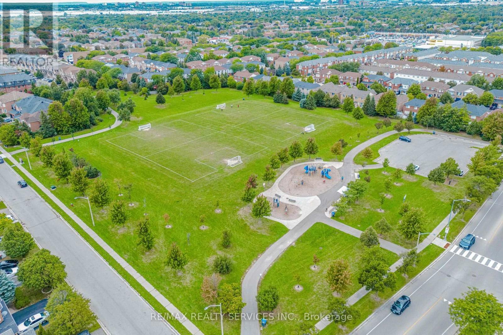 5772 Whitehorn Avenue, Mississauga, ON