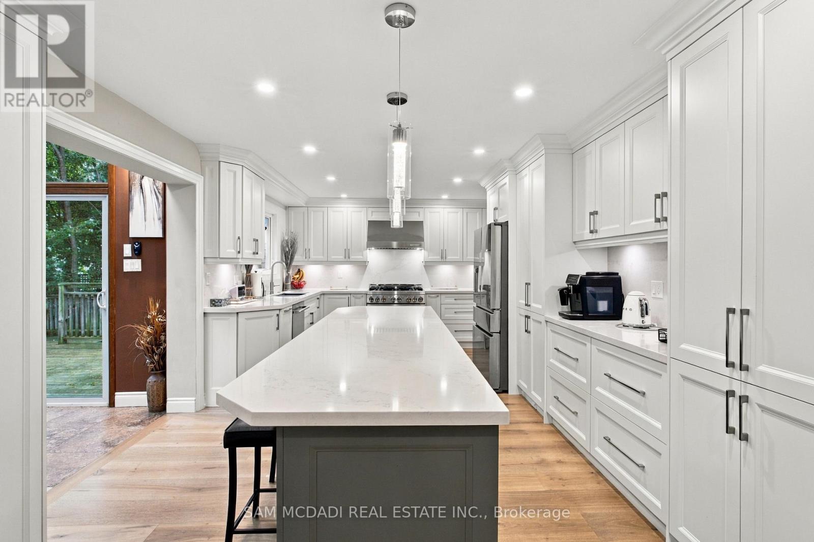 1664 Howat Crescent, Mississauga, ON