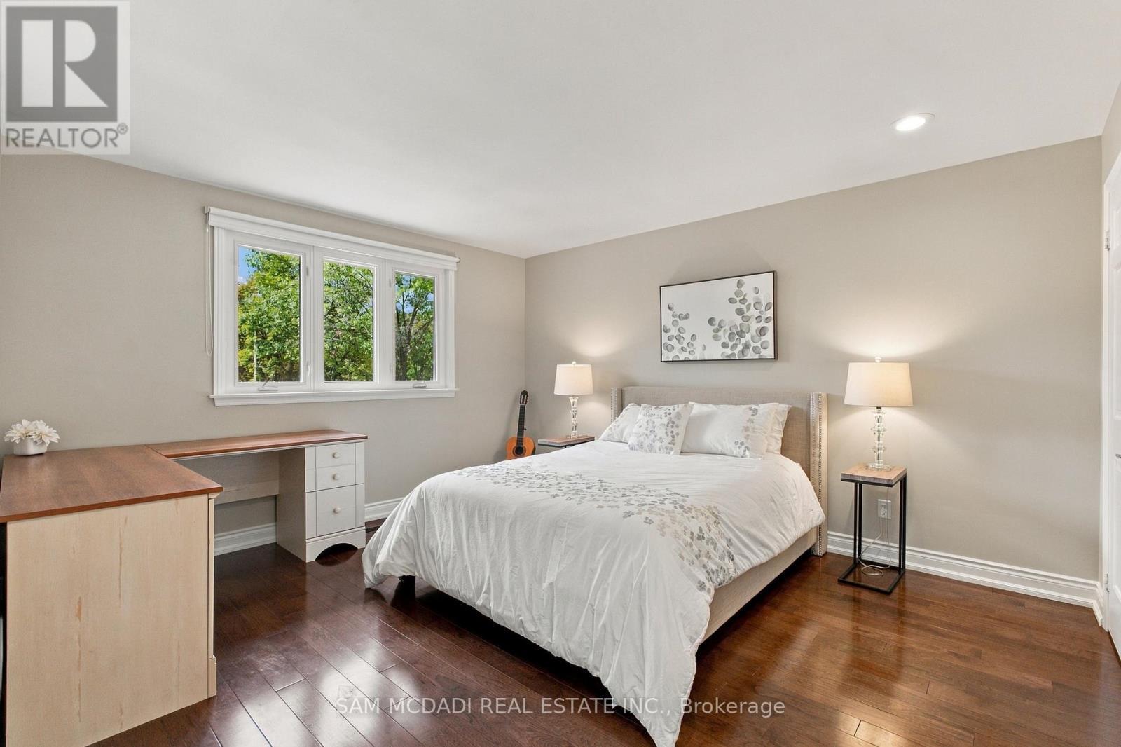 1664 Howat Crescent, Mississauga, ON