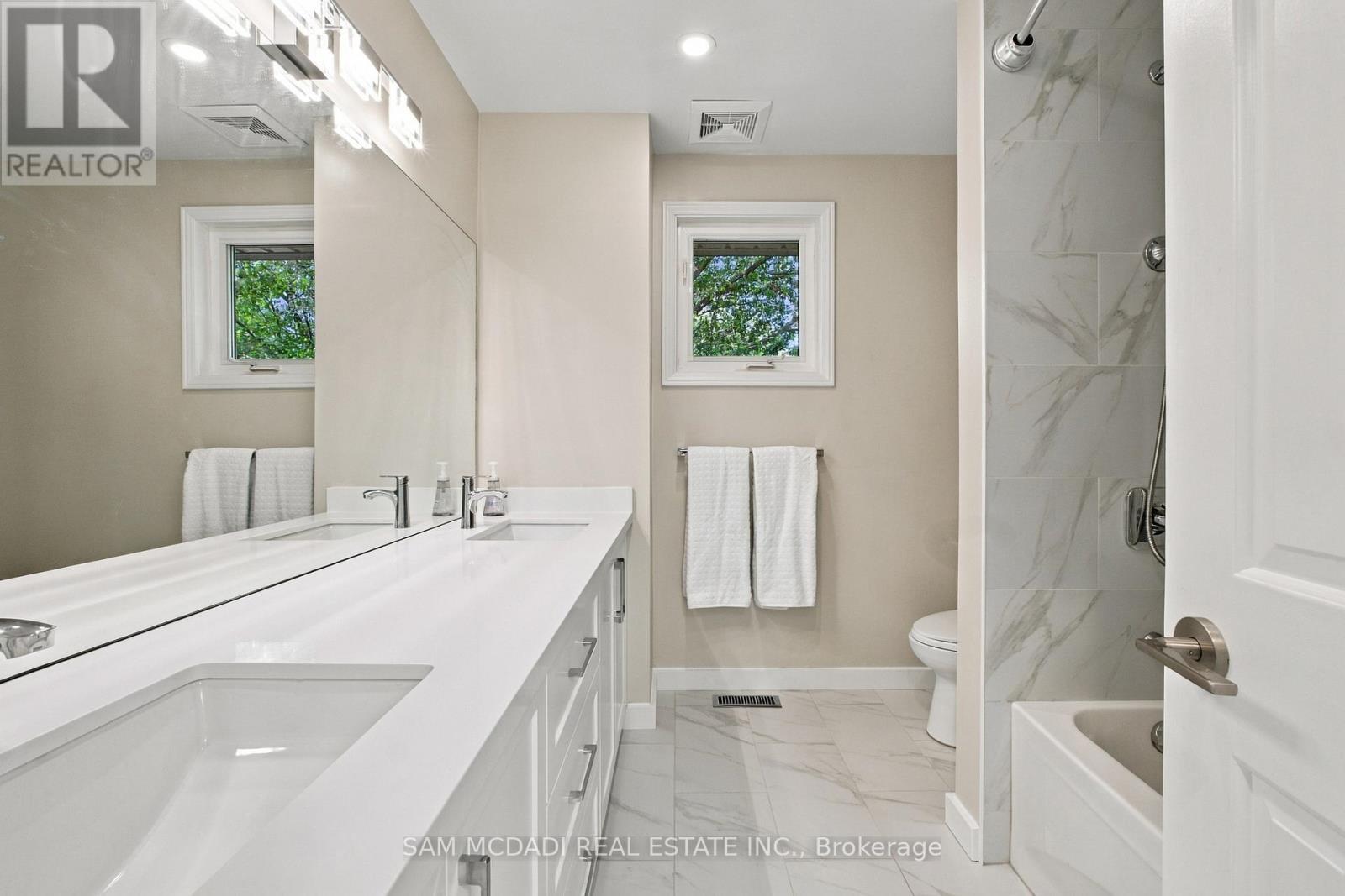 1664 Howat Crescent, Mississauga, ON
