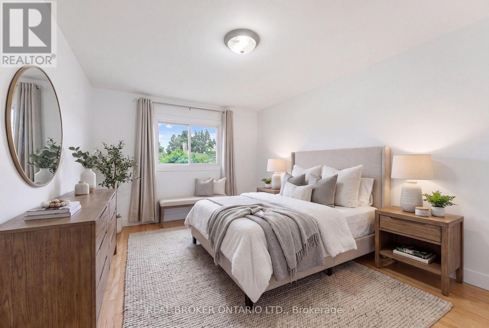 805 Tate Avenue, Hamilton, ON