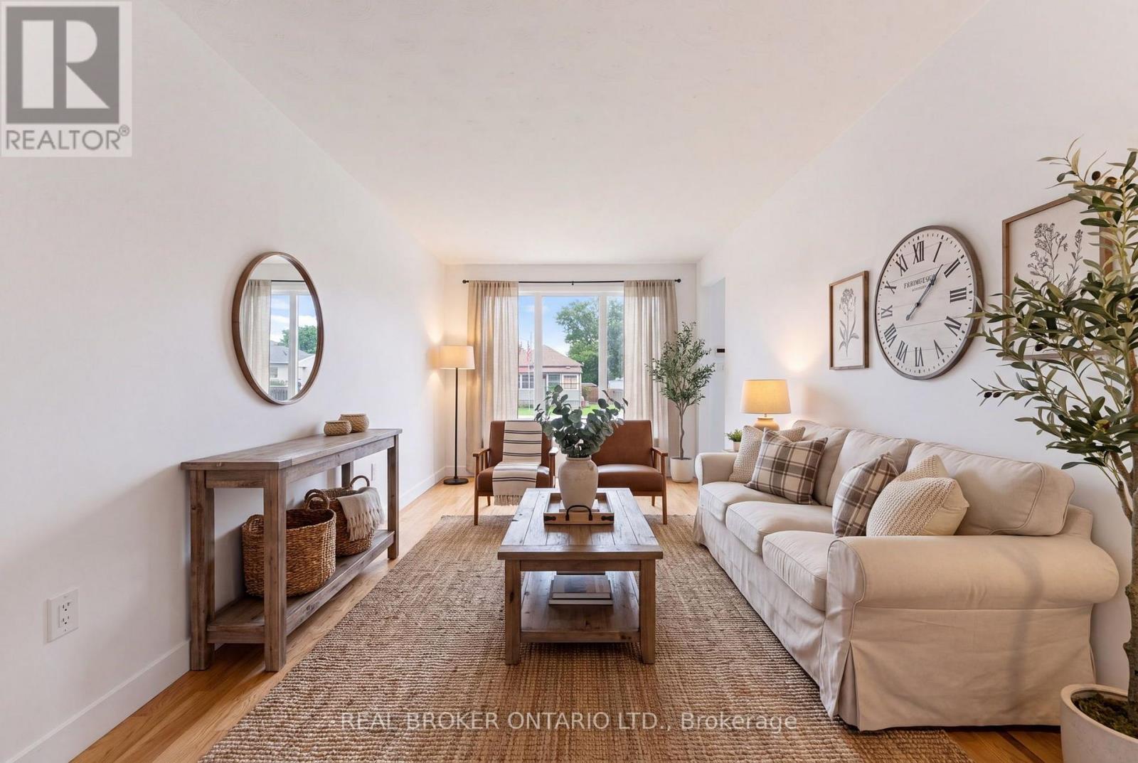 805 Tate Avenue, Hamilton, ON