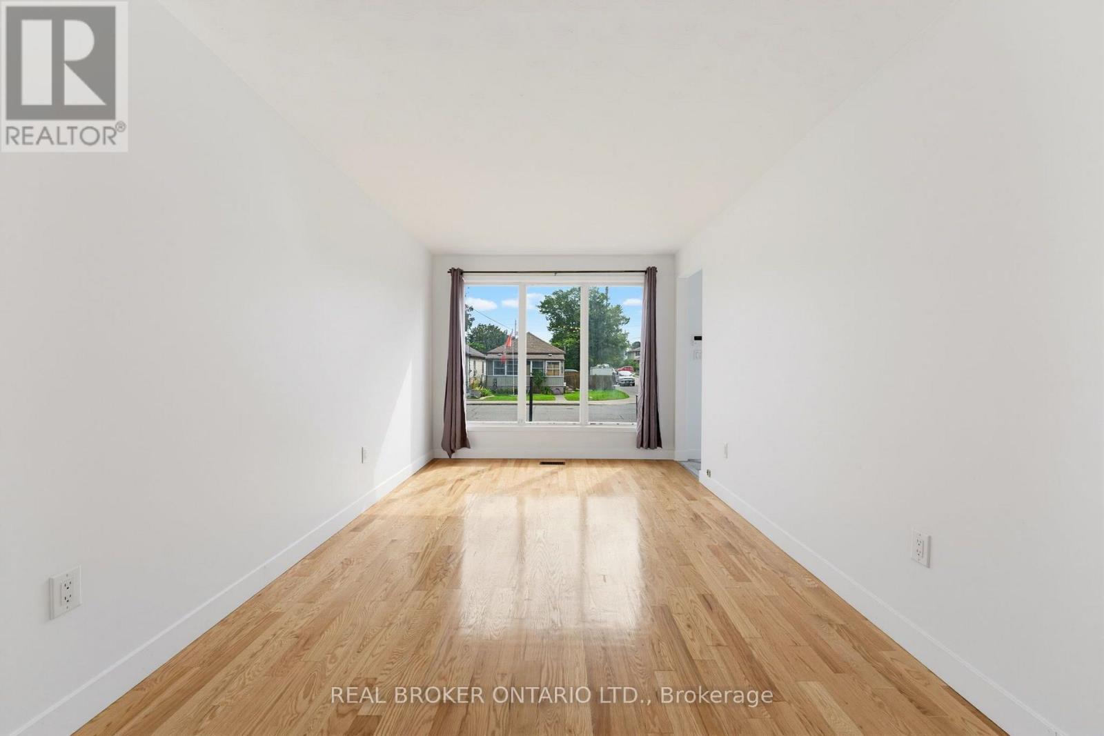 805 Tate Avenue, Hamilton, ON