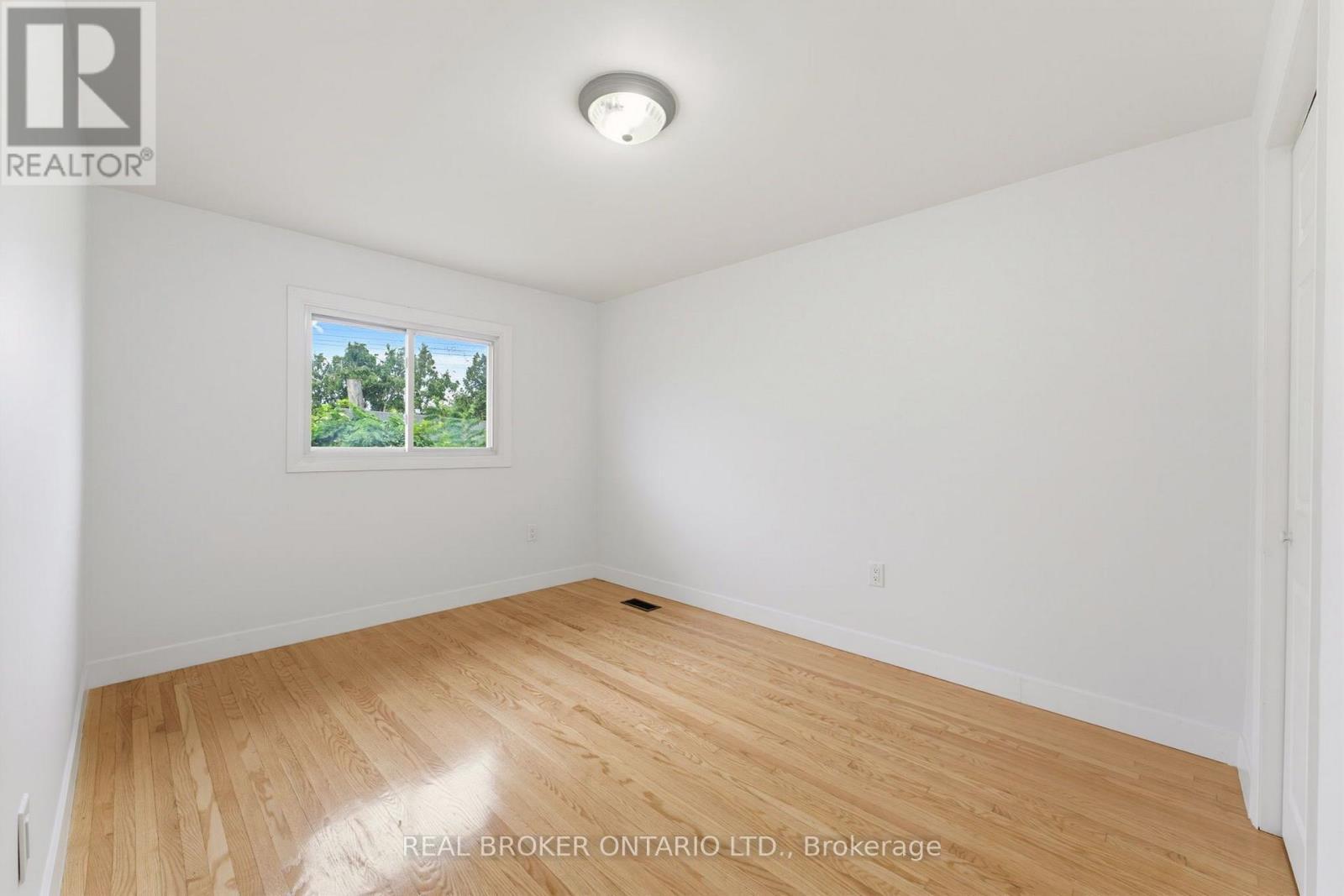 805 Tate Avenue, Hamilton, ON
