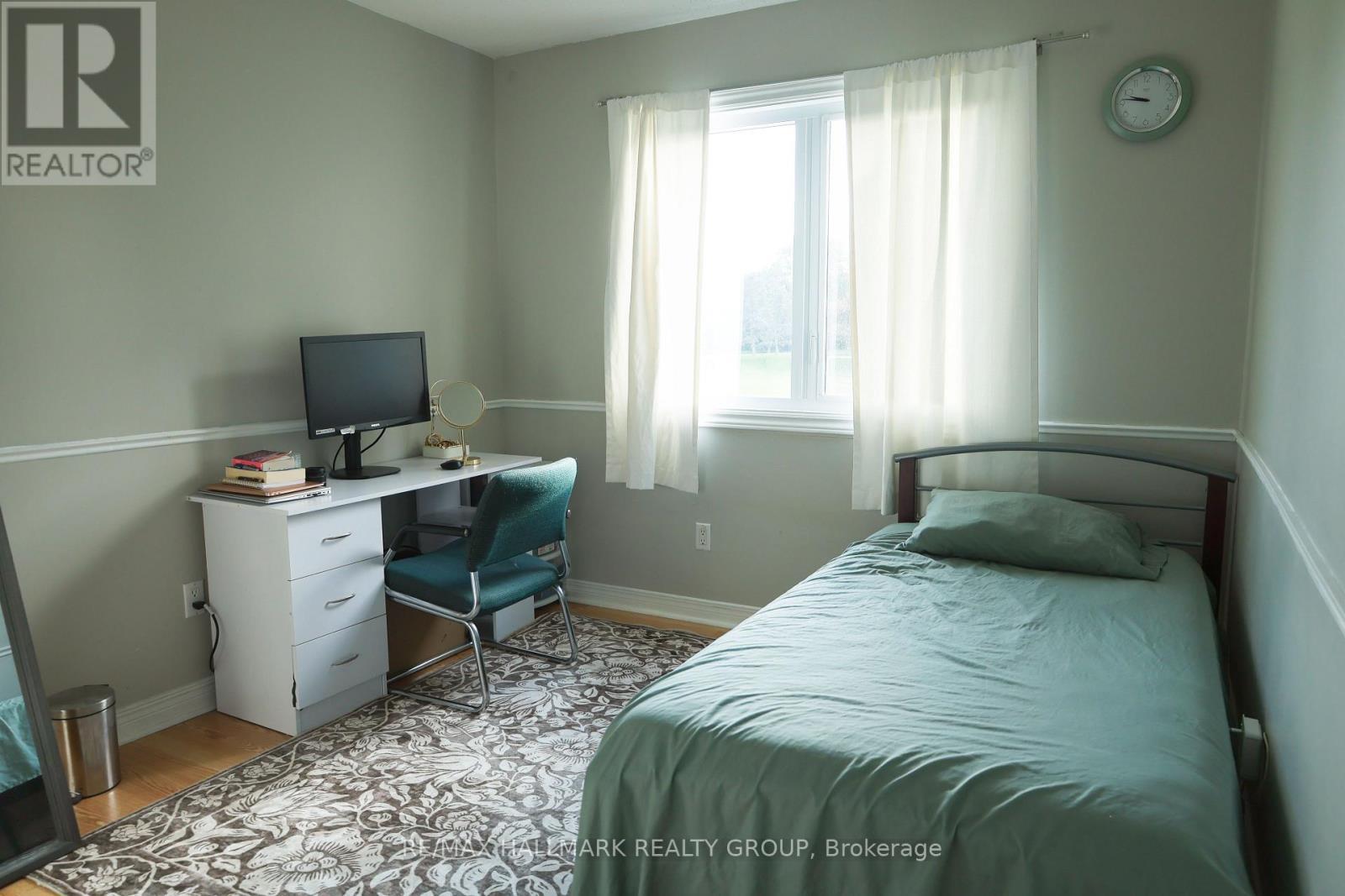 44 Winnegreen Court, Ottawa, ON