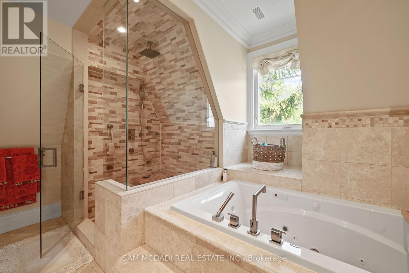2497 Sharon Crescent, Mississauga, ON