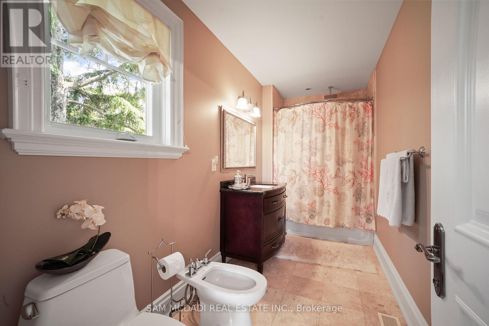 2497 Sharon Crescent, Mississauga, ON